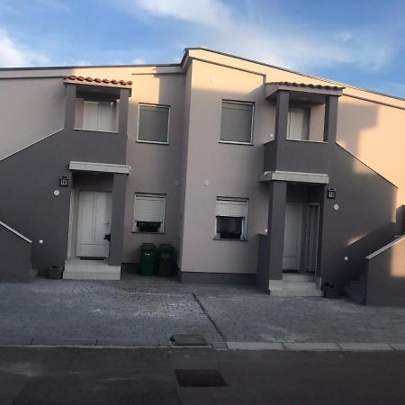 Apartman Petra 1 Vir Kültér fotó