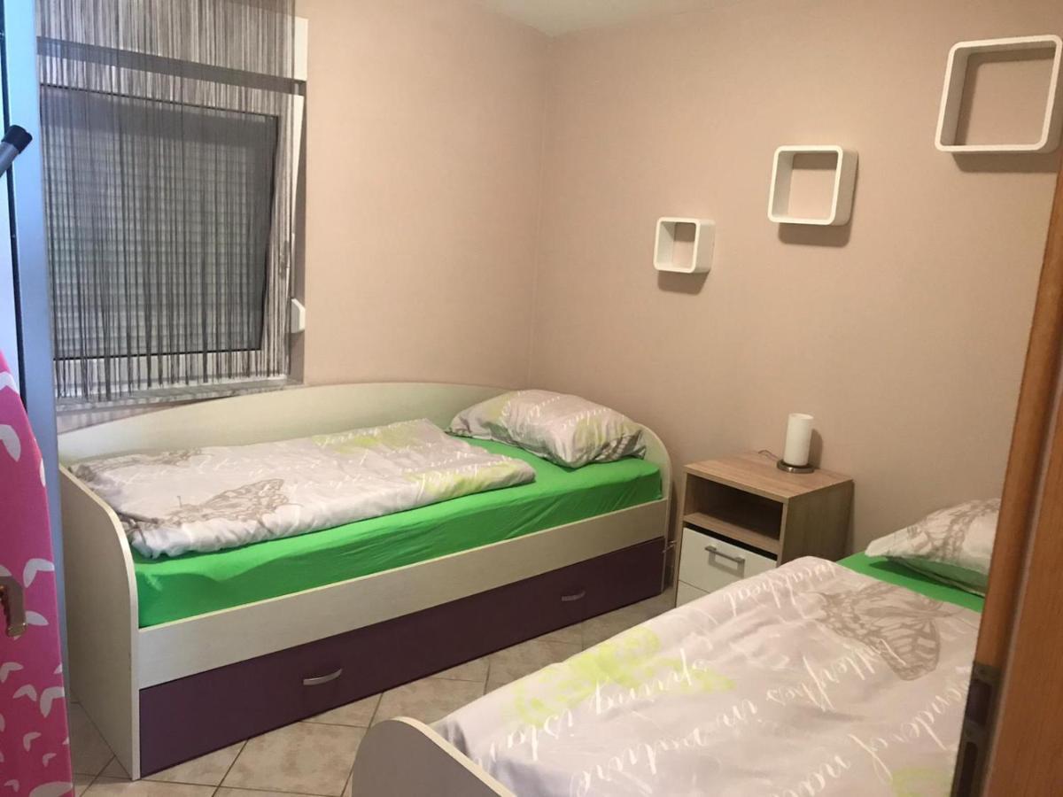 Apartman Petra 1 Vir Kültér fotó