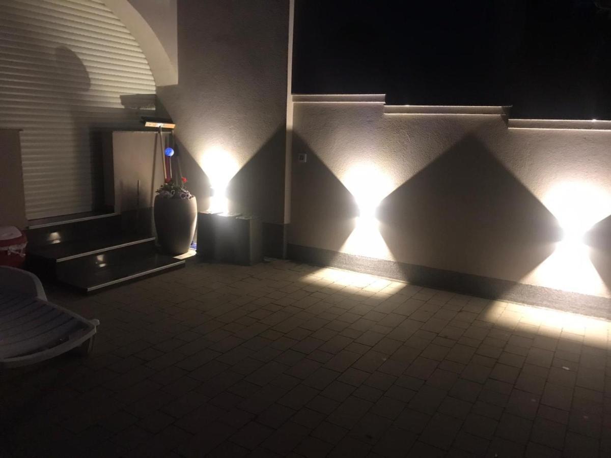 Apartman Petra 1 Vir Kültér fotó