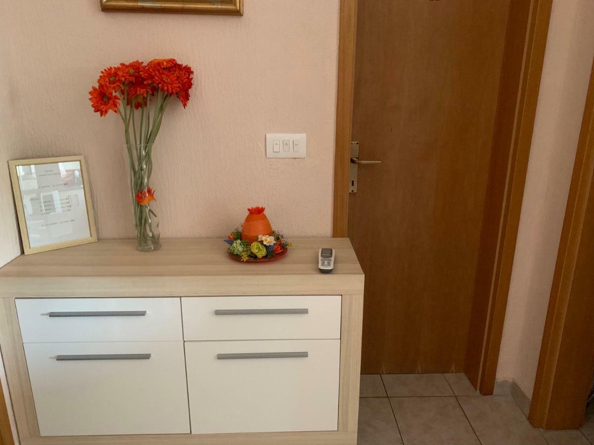 Apartman Petra 1 Vir Kültér fotó